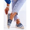  Espadrille Step in style 