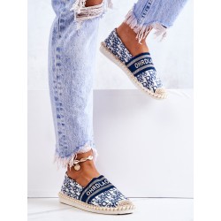  Espadrille Step in style 