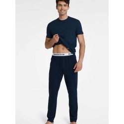 Pyjama Henderson 