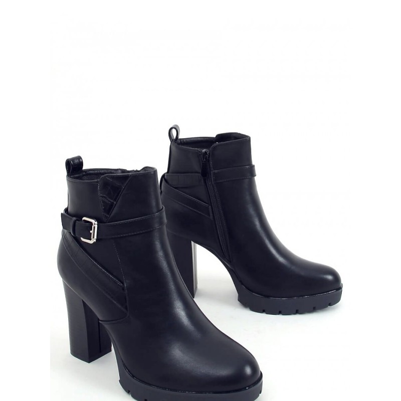  Bottes à talons Inello 