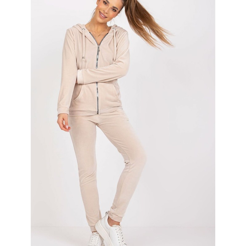  L`ensemble Relevance 