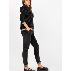  L`ensemble Relevance 