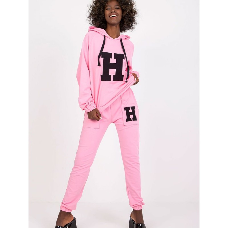  L`ensemble Relevance 