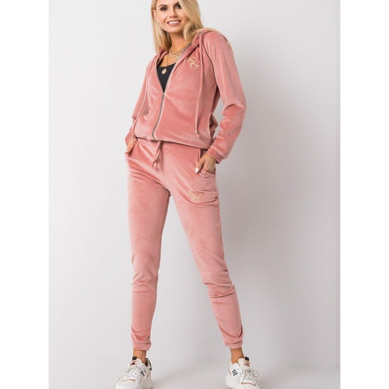  L`ensemble Relevance 