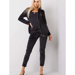  L`ensemble Relevance 