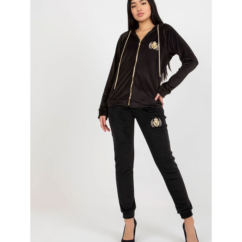  L`ensemble Relevance 