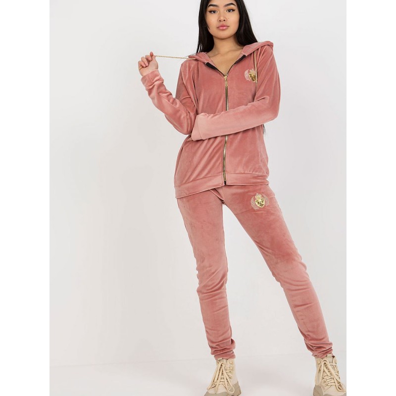  L`ensemble Relevance 