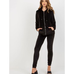  L`ensemble Relevance 