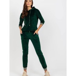  L`ensemble Relevance 