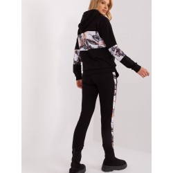  L`ensemble Relevance 