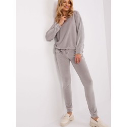  L`ensemble Relevance 