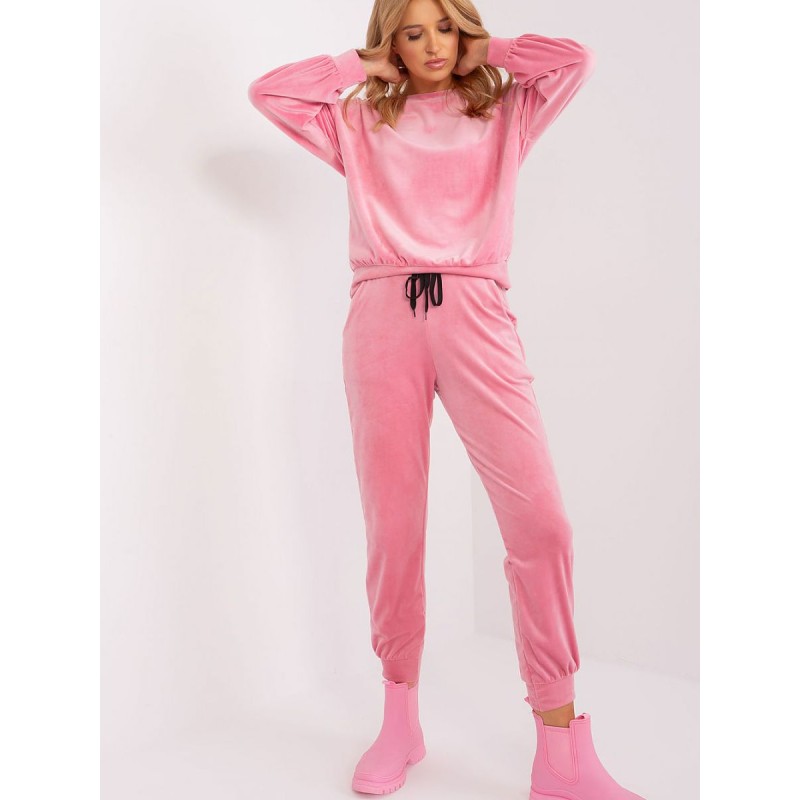  L`ensemble Italy Moda 