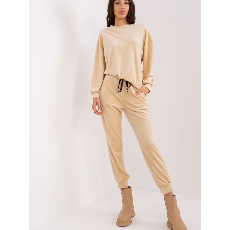  L`ensemble Italy Moda 